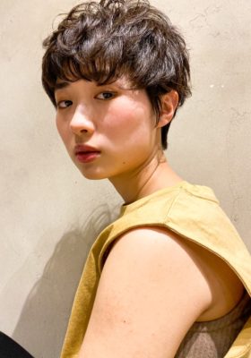 クセ毛風ショート